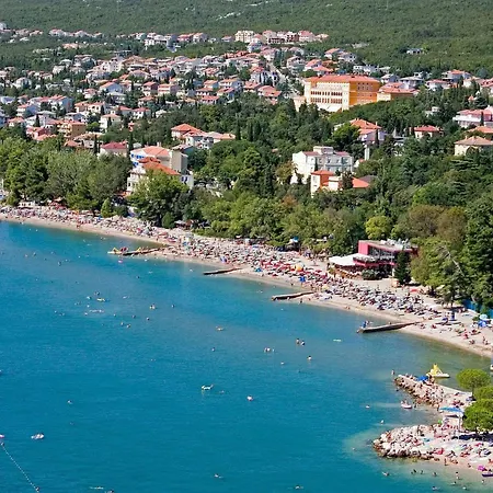 In Mit Terrasse Und Meerblick By Interhome Crikvenica