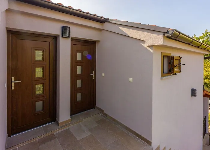 Lägenhet In Crikvenica Mit Terrasse Und Meerblick By Interhome *